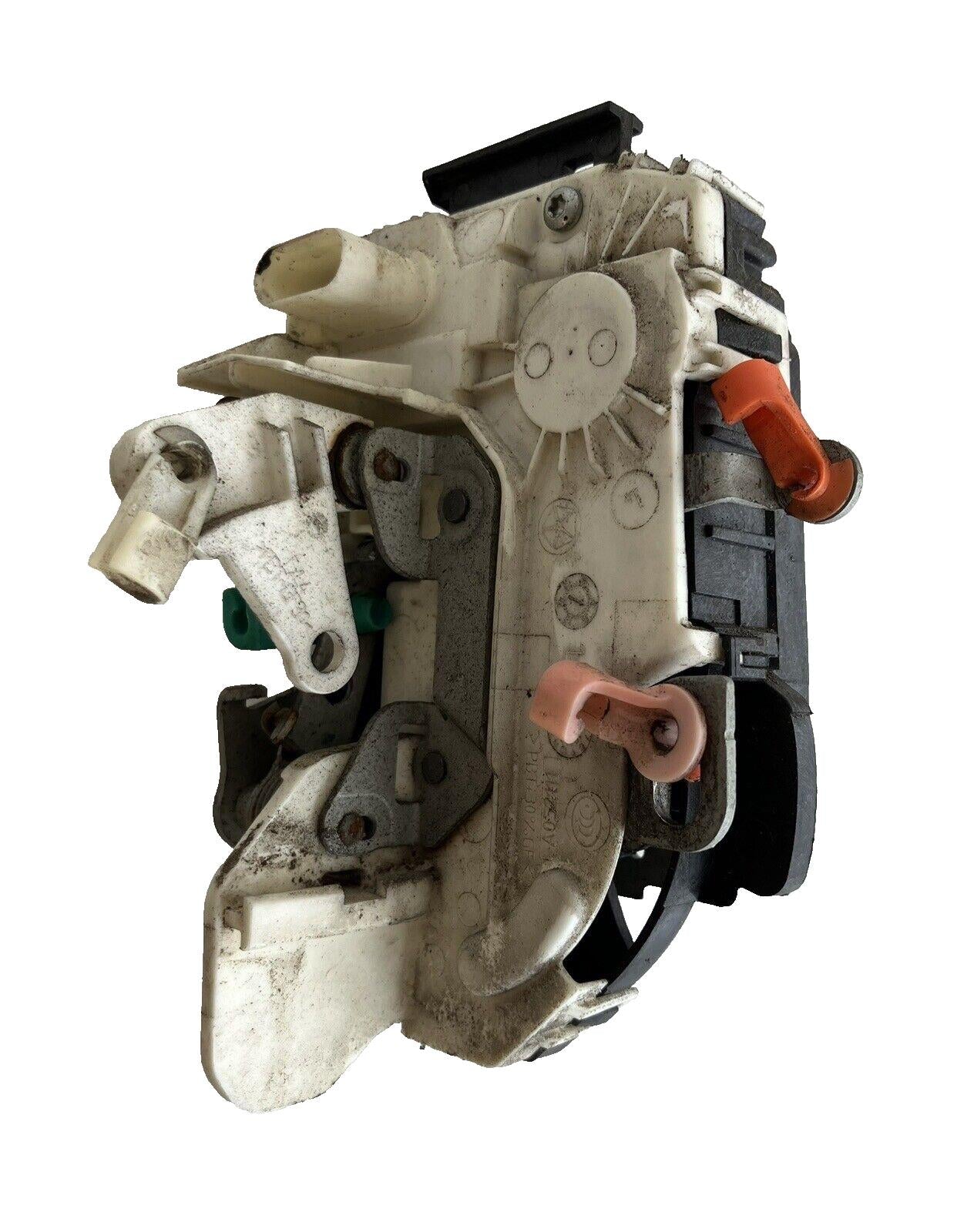 Driver Front Door Latch Actuator 2011-2012 Ram 1500 2012 Ram 2500 3500 68079085