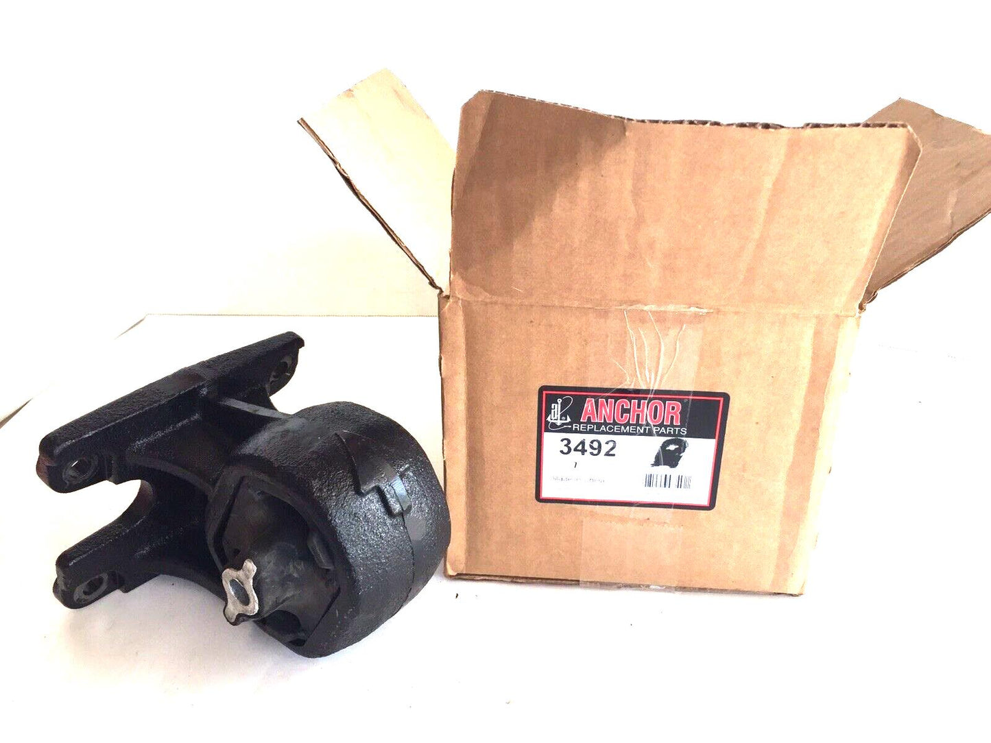 Driver Side Front Motor Mount 2014-2018 Ram 2500 3500 6.4L Hemi Anchor 3492