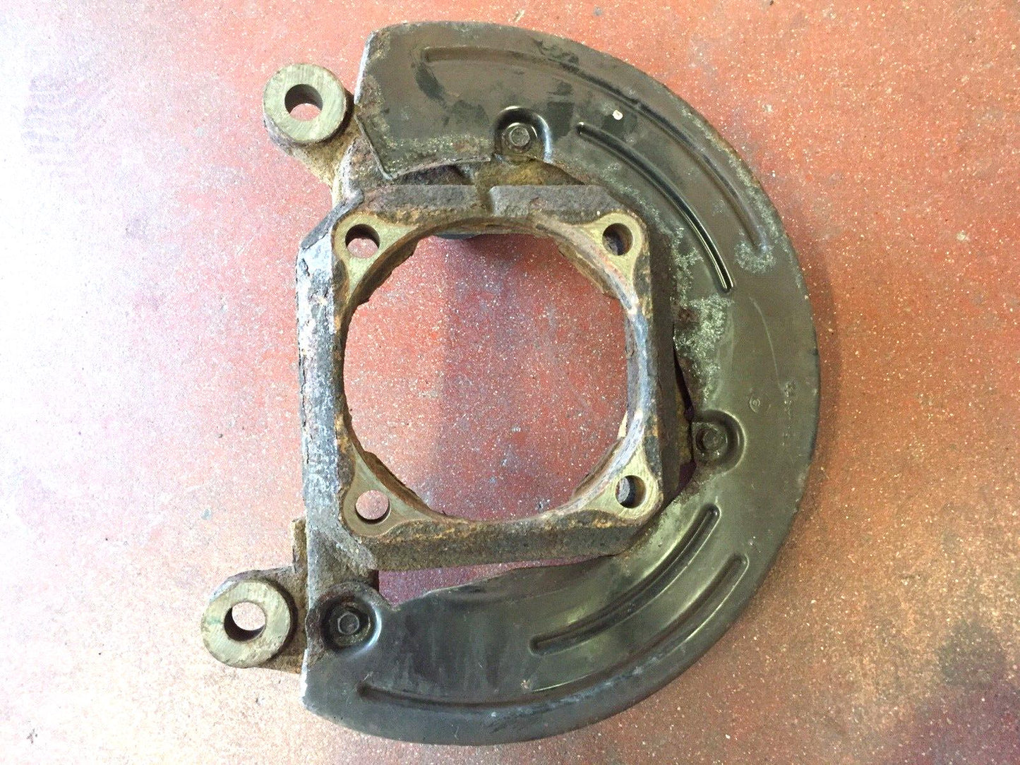 Spindle Steering Knuckle 4X2 2014-2018 Ram 2500 3500 4X2 RH P/N 68217027AA
