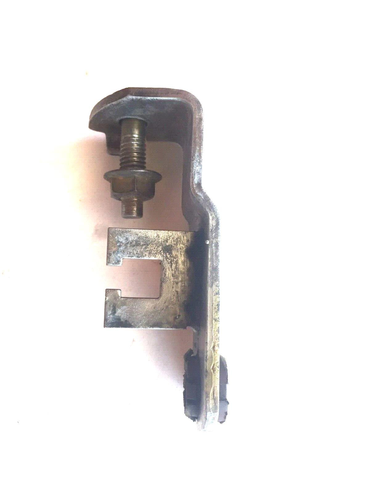 1989-93 Dodge Ram 250 350 Diesel AT Trans Torque Shaft Mounting Bracket 4428694