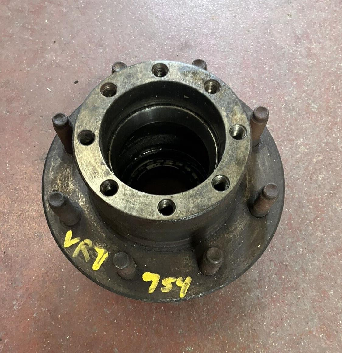 Used 1994-1999 Dodge 2500 Rear Hub P/N 52007911