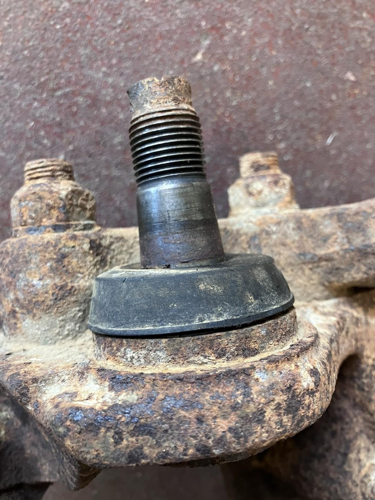 Steering Knuckle, 1982-1993 Dodge Ram 4x4 Pickup and Ramcharger, Driver Side, LH, 53009841