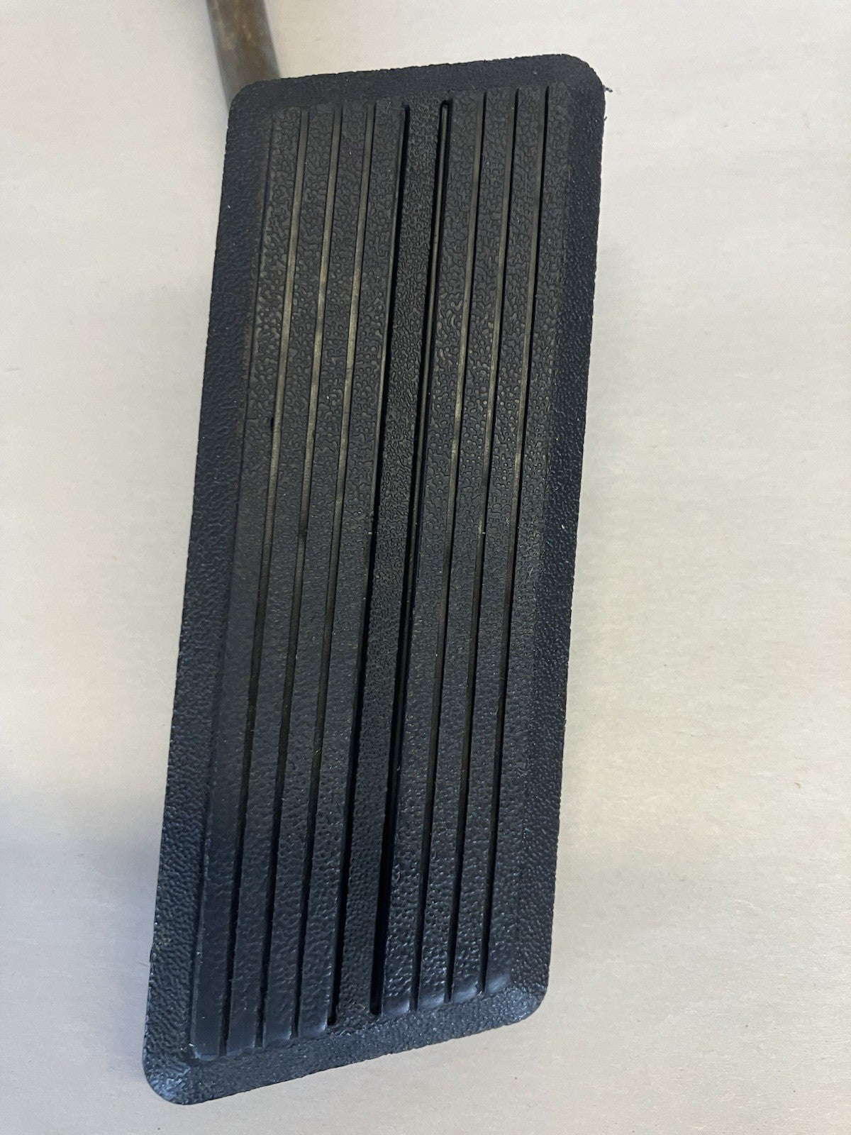 Accelerator Pedal, 1986-1987 Dodge 150 250 350 Ramcharger, 4306177