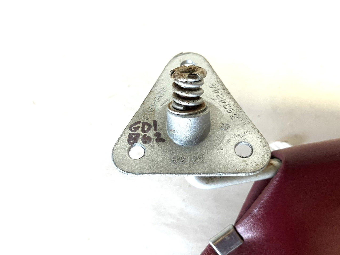 Sun Visor, 1981-1993 Dodge 150 250 350 Ramcharger, Maroon, Fits Right or Left
