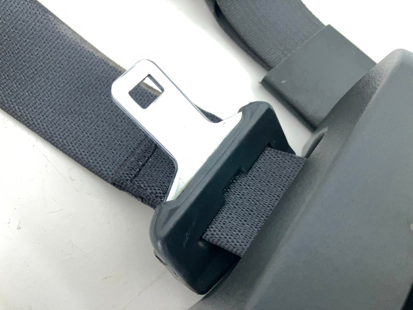 Rear Center Seat Belt with Retractor, P5KQ121DVAB, 2010-12 Ram 1500 2500 3500