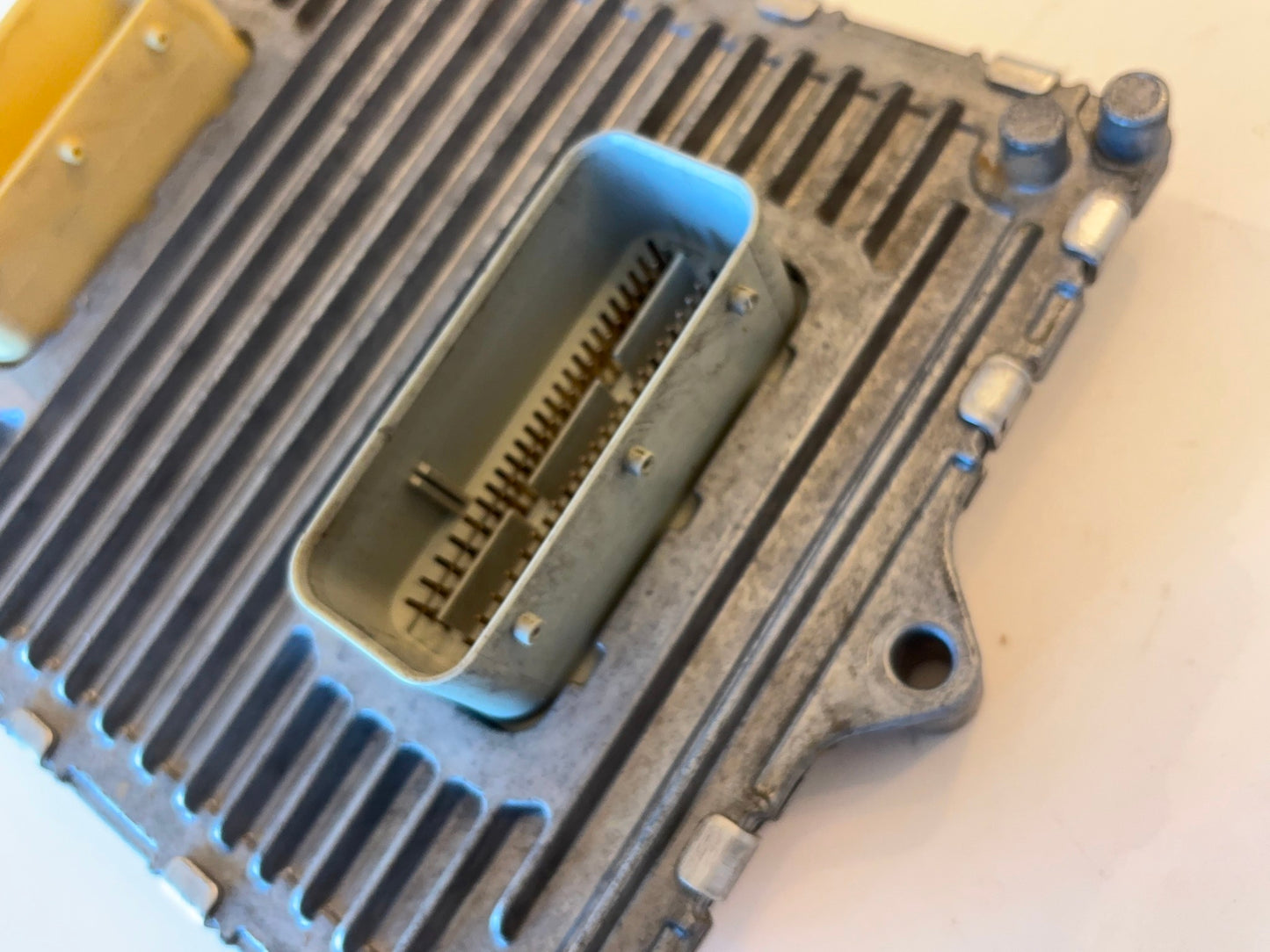 Engine Computer, ECU PCM ECM 16-18 Ram 1500 5.7 8-SPD 68243303AB 68402808 *CORE*