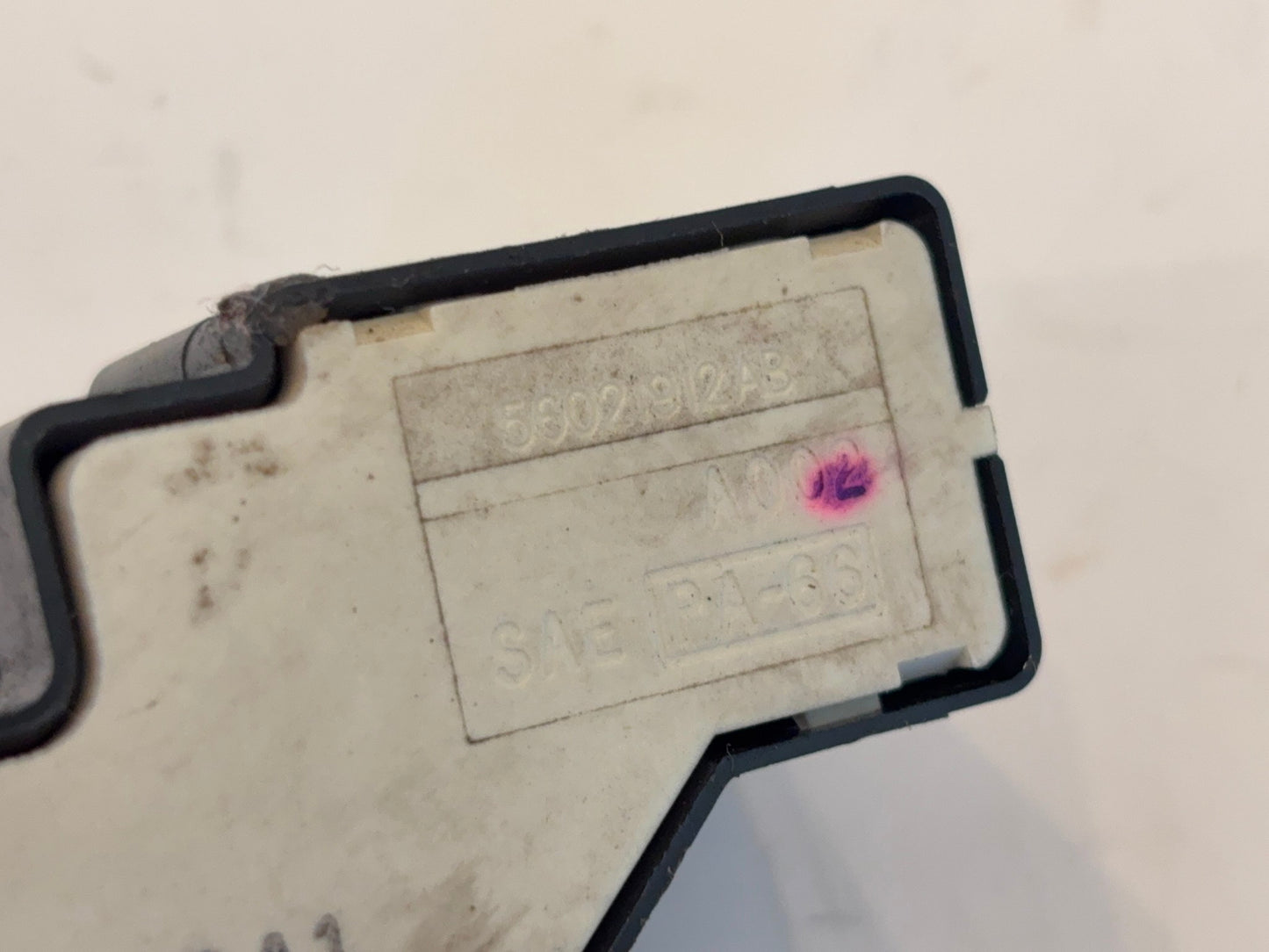 Dodge Ram Driver Side Master Switch Window Lock 98-01 1500 98-02 2500 3500 Used