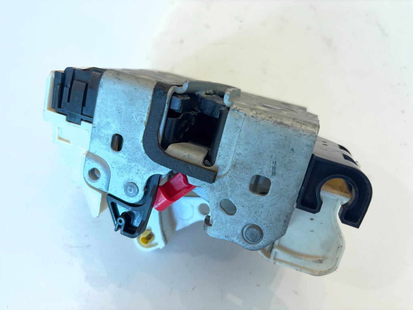 Passenger Front Door Latch Actuator Ram 1500 2500 3500 68079094 Power WO Keyless