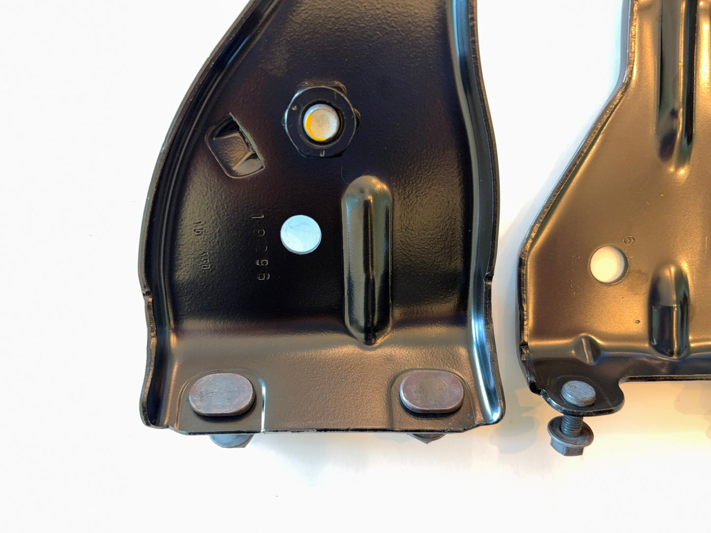 Center Console Jump Seat Brackets, 2019-2024 Dodge Ram 2500 3500 with Bench Seats