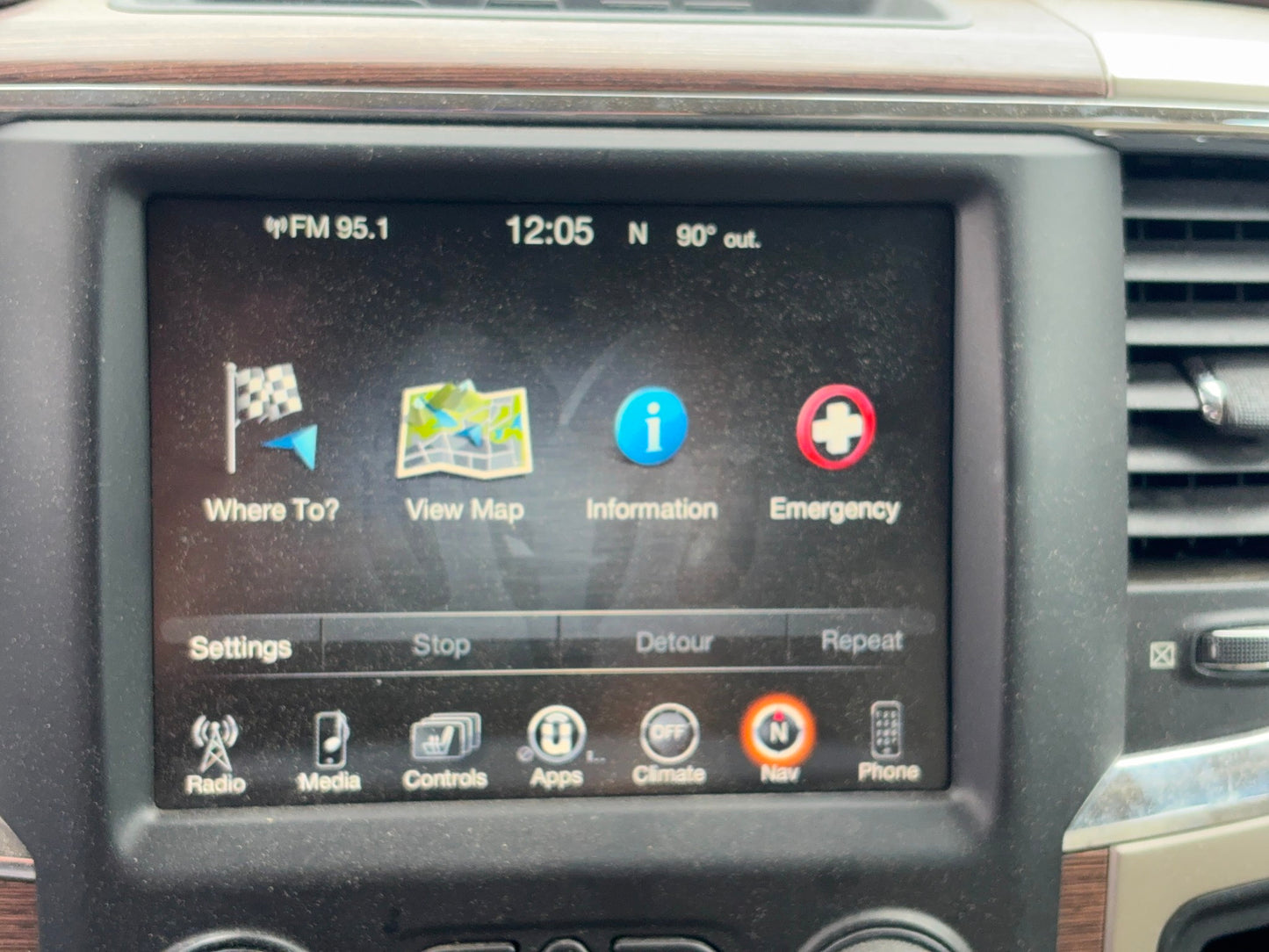 Replacement Touchscreen for 2013-2017 Ram 1500 2500 3500 UConnect VP4 Radio Used