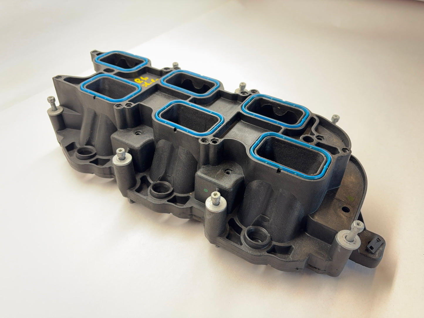 Lower Intake Manifold, 2013-2018 Ram 1500, 2012-22 1500 Classic, 3.6L V6, 5184199AF