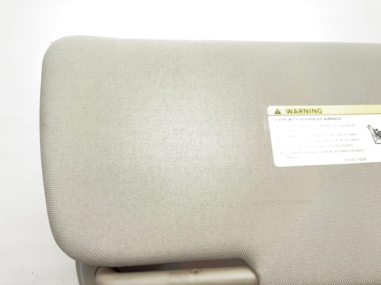 Driver Side Sun Visor 2013-2018 Ram 1500 2500 3500 Unlighted 1VF23BD1AC