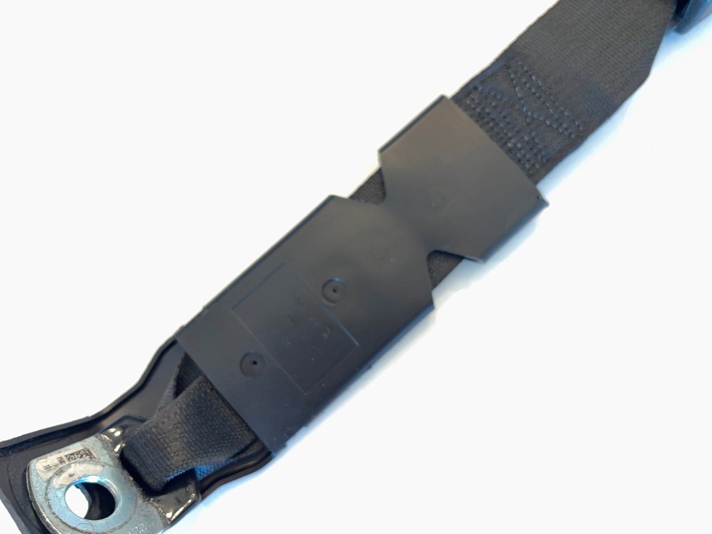 Rear Seat Belt Buckle 2013-18 Dodge Ram 1500 2500 3500 2019+ Classic 5KQ371X9AB