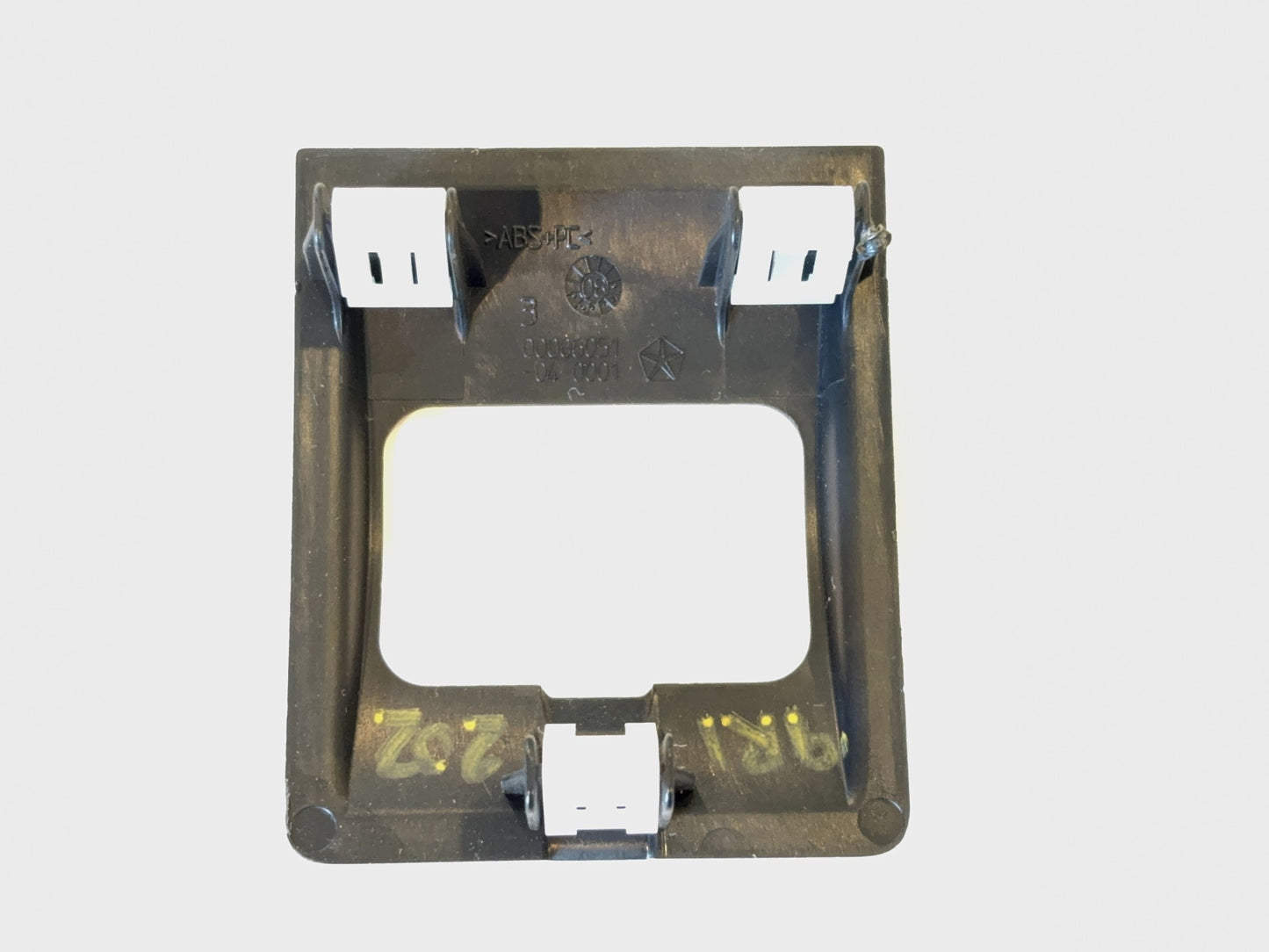Power Inverter Plug Dash Bezel 2009-12 Ram 1500 10-12 2500 3500 1JR73DX9AA Black
