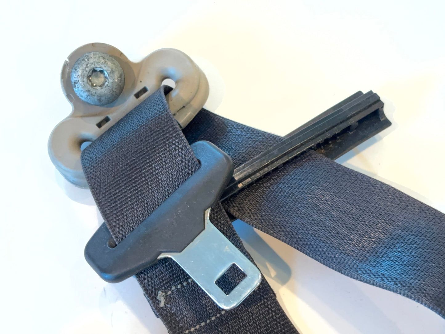 Driver Front Seat Belt Retractor 2009-12 Ram 1500 2010-12 2500 3500 5KS791DVAA