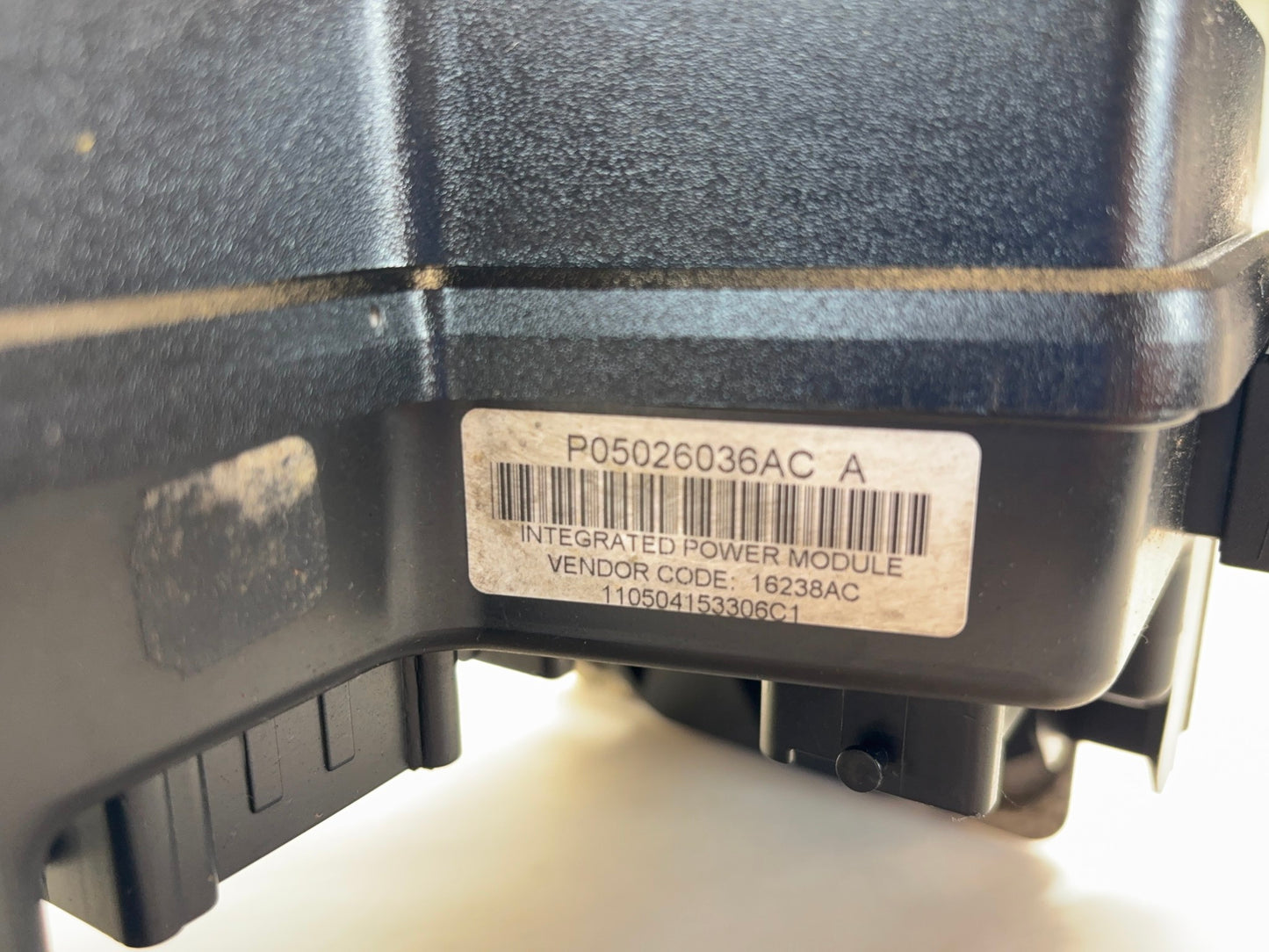 Engine Fuse Box 2004-2005 Ram 2500 3500, 5026036AC, 5.9L Cummins