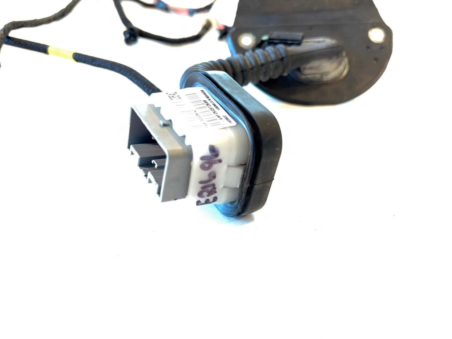 Driver Side Rear Door Harness 2013-15 Ram 1500 2500 3500 68160035AA LED Lighting