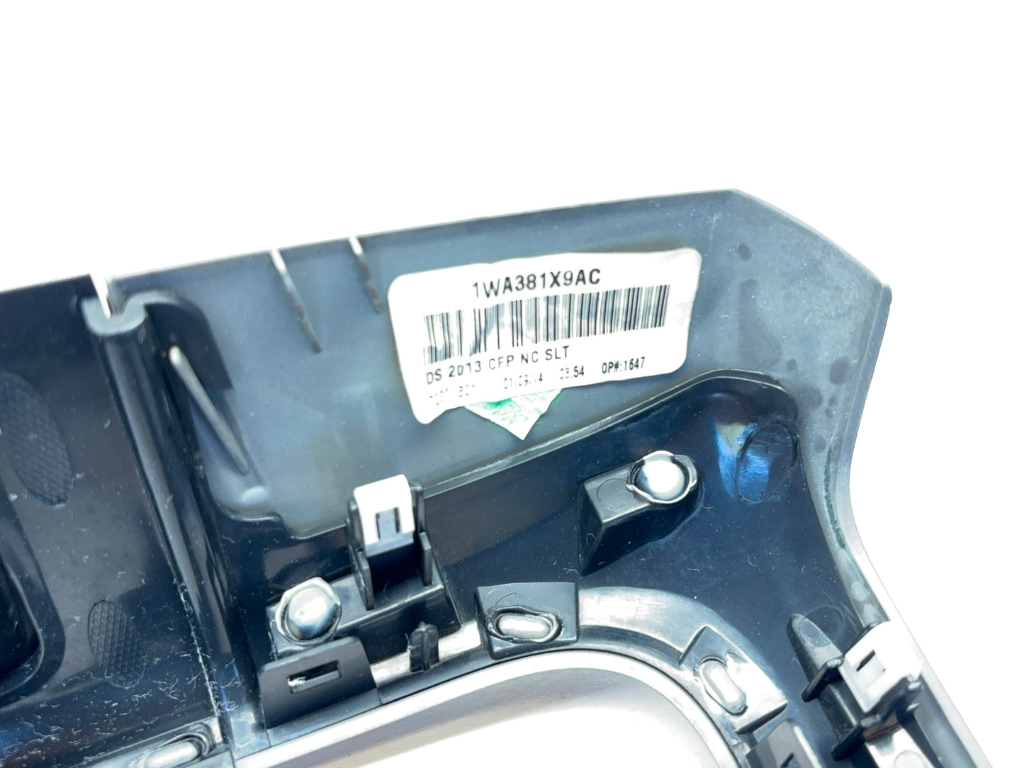 Radio Bezel 2013-18 Ram 1500 2500 3500 2019+ 1500 Classic Dark Gray Bench Seat