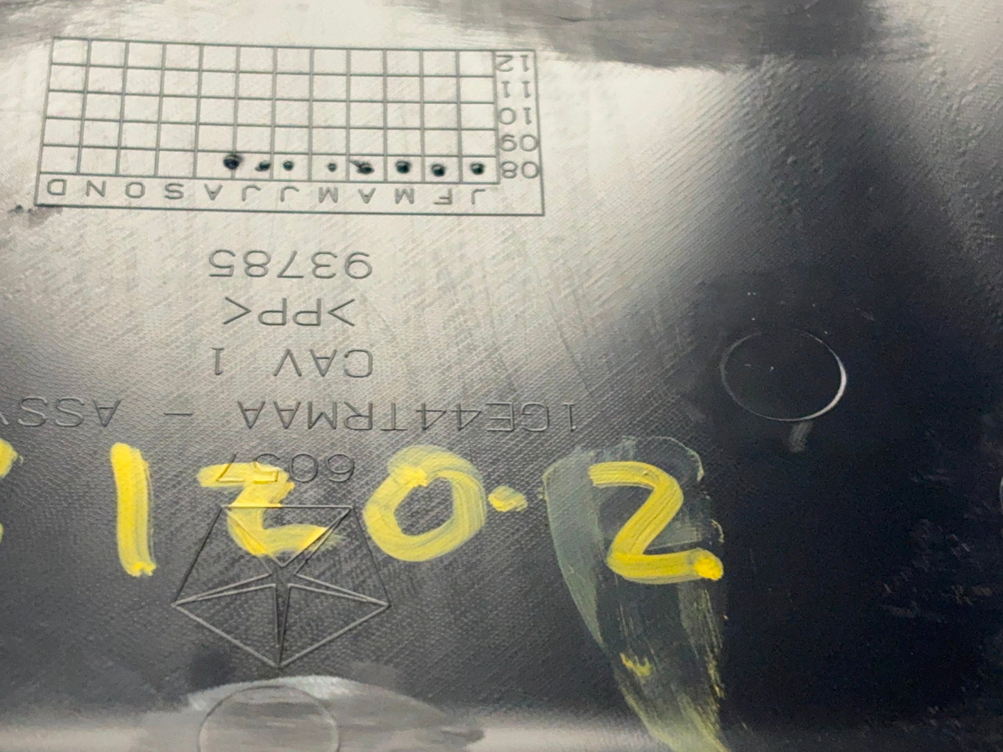 Steering Column Cover 2009-2012 Ram 1500 10-12 2500 3500 Floor Shift 1GD44XDVAB