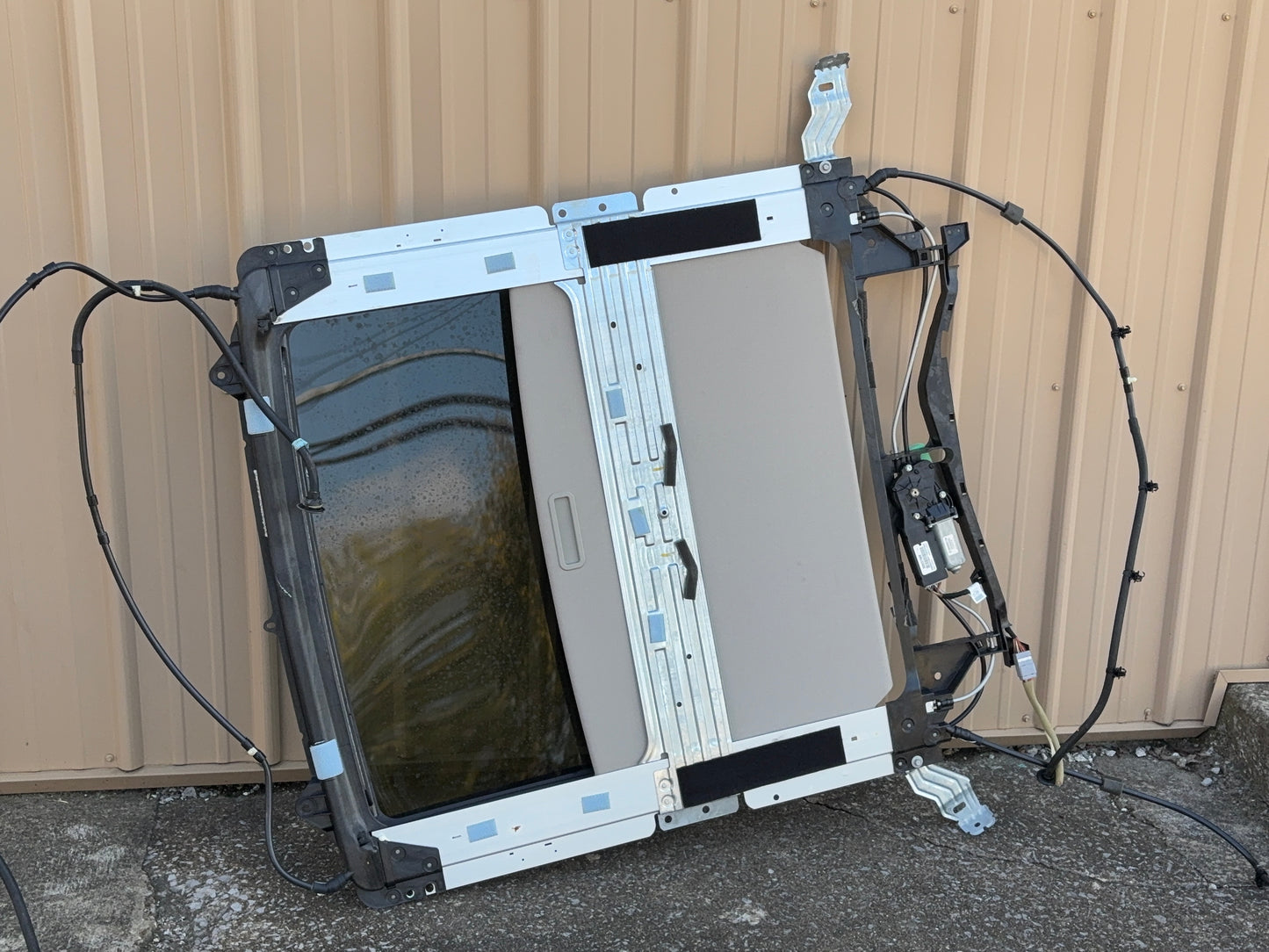 Sunroof Assembly, 2009-18 Ram 1500, 2010-18 Ram 2500 3500, 2019-2024 Classic