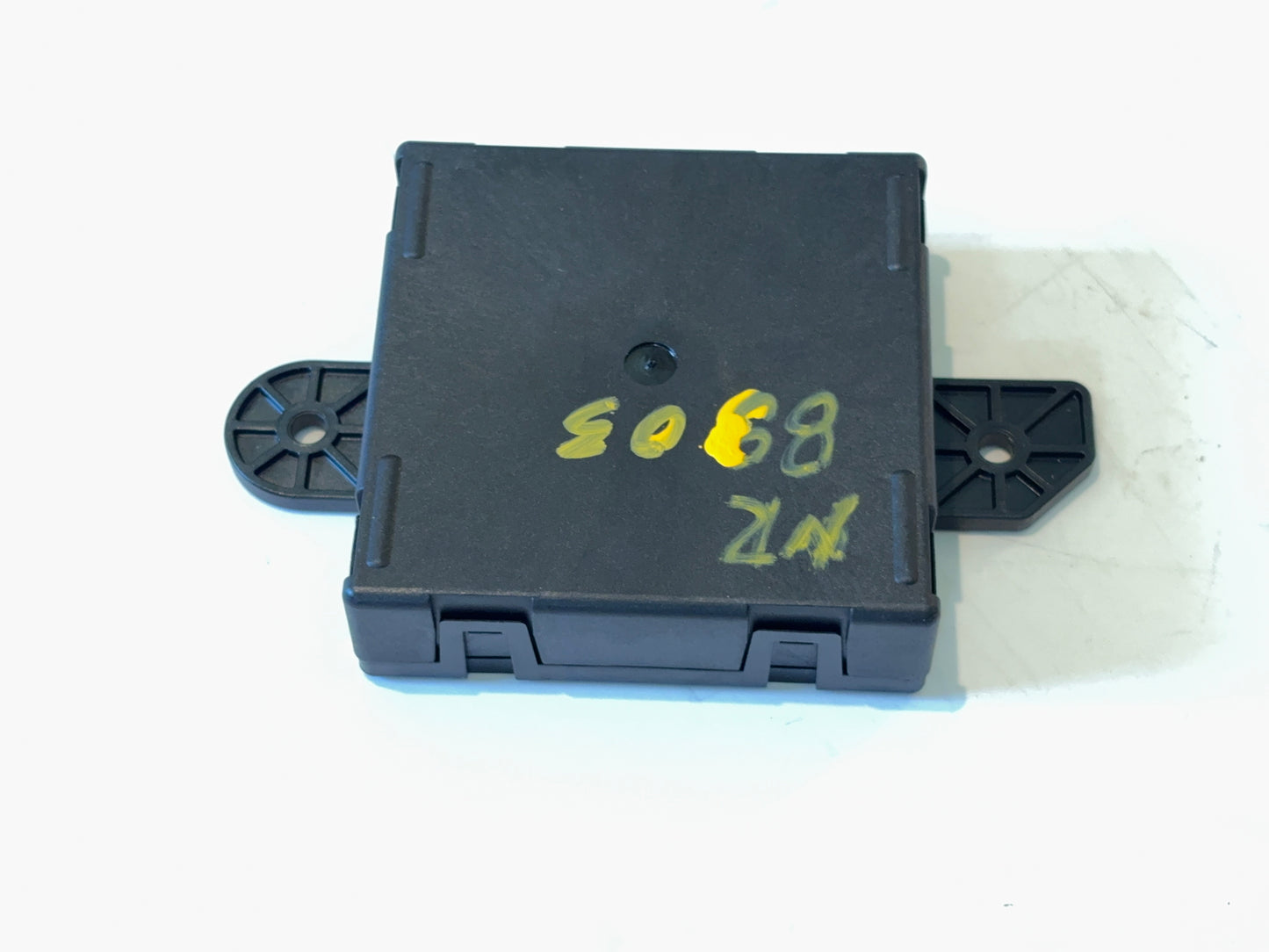 Left Driver Door Module, 2022-2024 Ram 3500, 2022 Ram 2500 68569321AA Power Fold