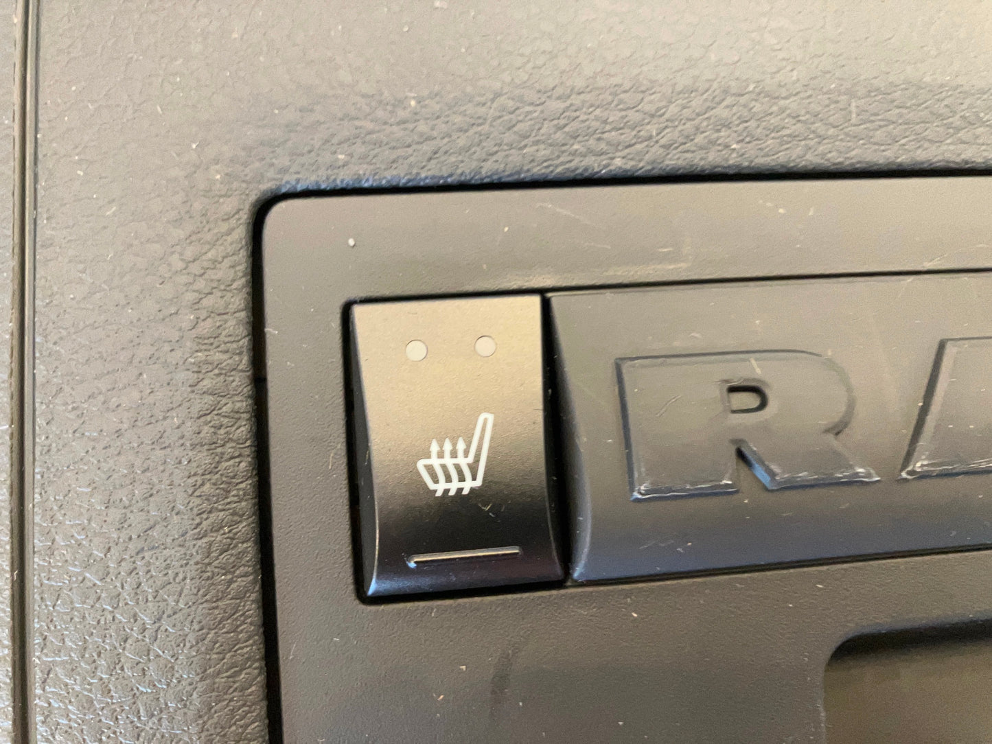 Center Console Rear End Trim Cap w Heated Seats 2013-18 Ram 1500 2500 3500 Black