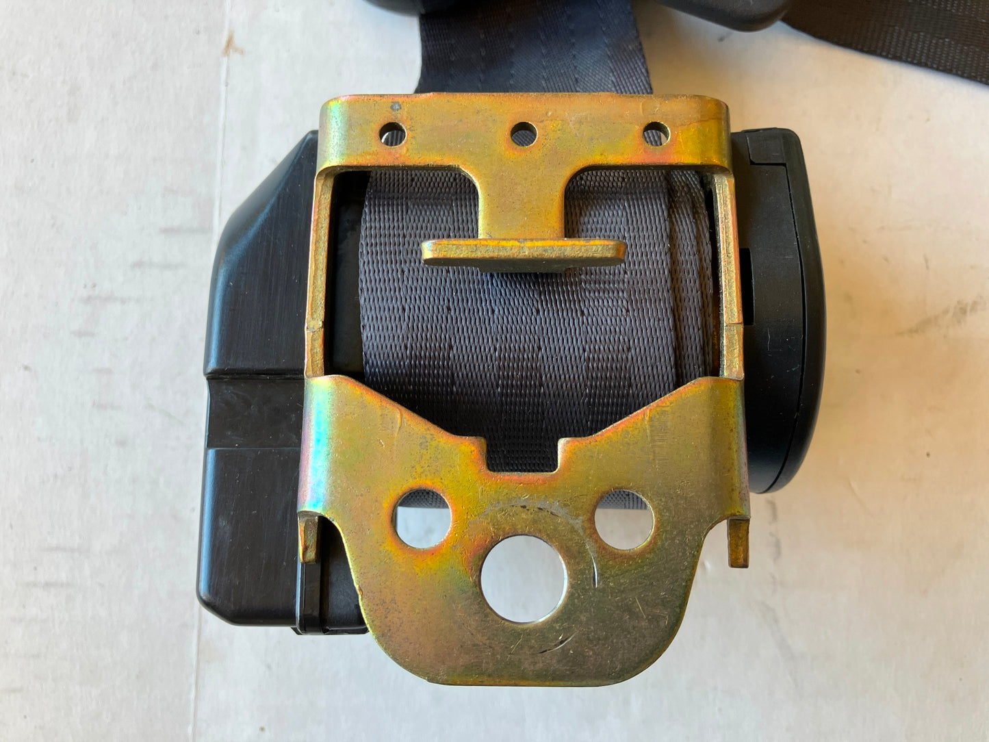 Left Rear Seat Belt Retractor LH 1997 Dodge Ram 1500 2500 3500 Extended Club