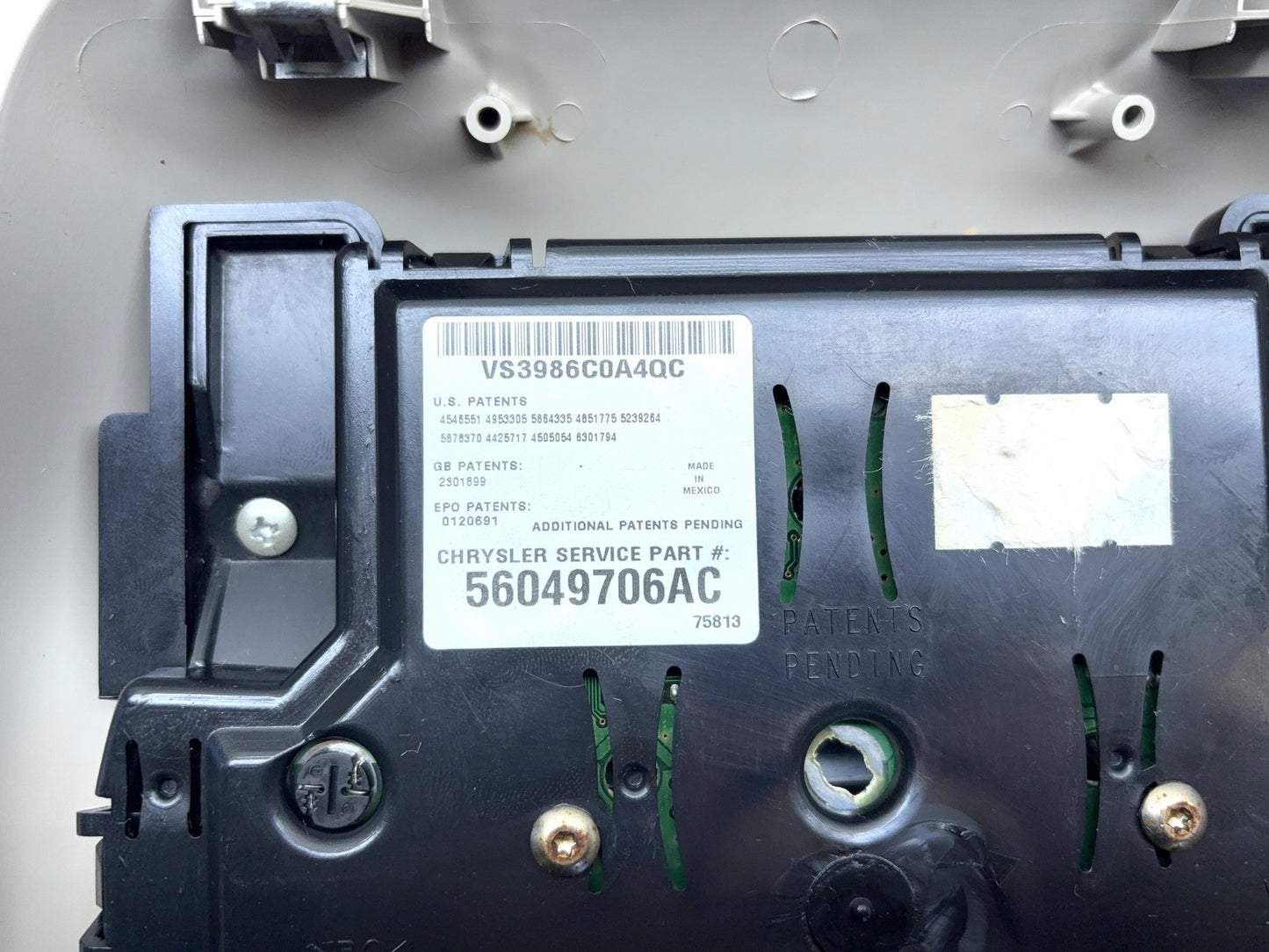 Overhead Console 2004-2005 Dodge Ram 1500 2500 3500 56049706AF No Lenses