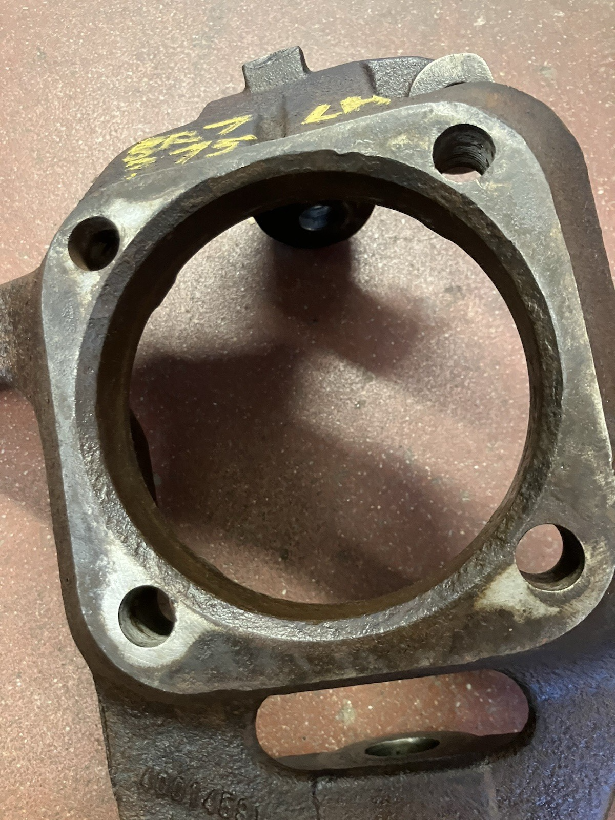 2003-2008 Dodge Ram 2500 3500 4X4 LH Steering Knuckle P/N 5086679AA