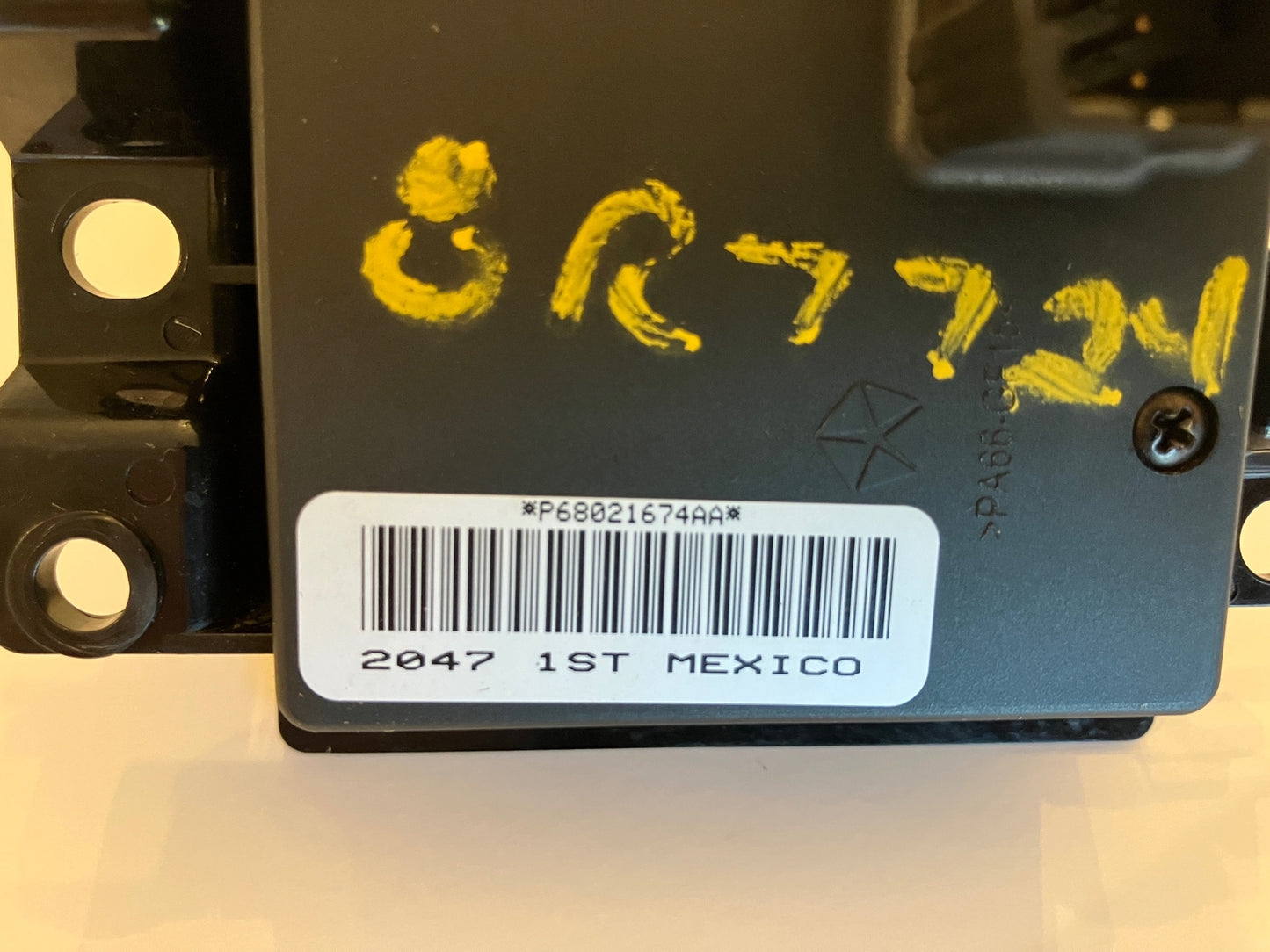 Transfer Case Switch for NV243 NV273 2006-2008 Ram 1500 2500 3500 68021674AA
