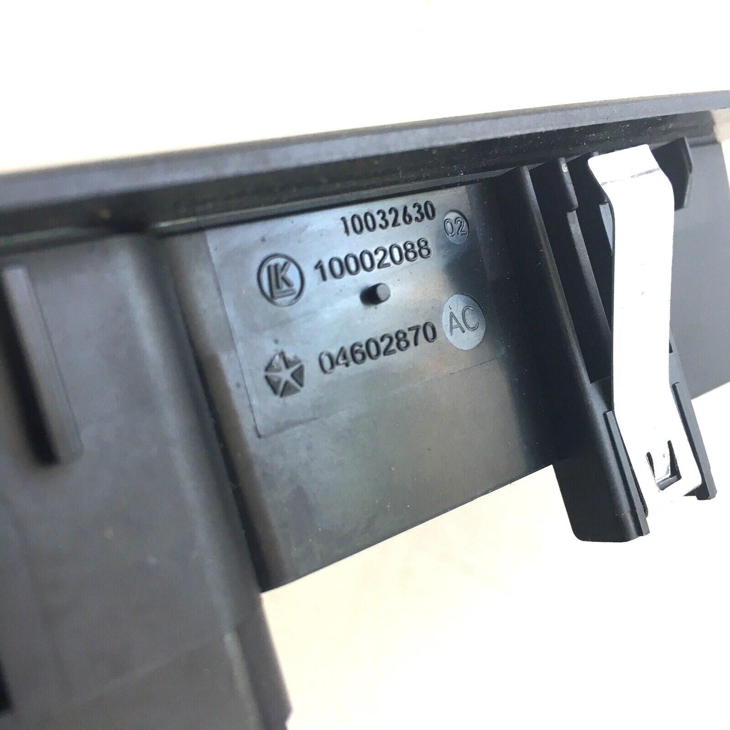 Passnger Right Front Lock Window Switch 09-12 Ram 1500 10-12 2500 3500 4602870AC