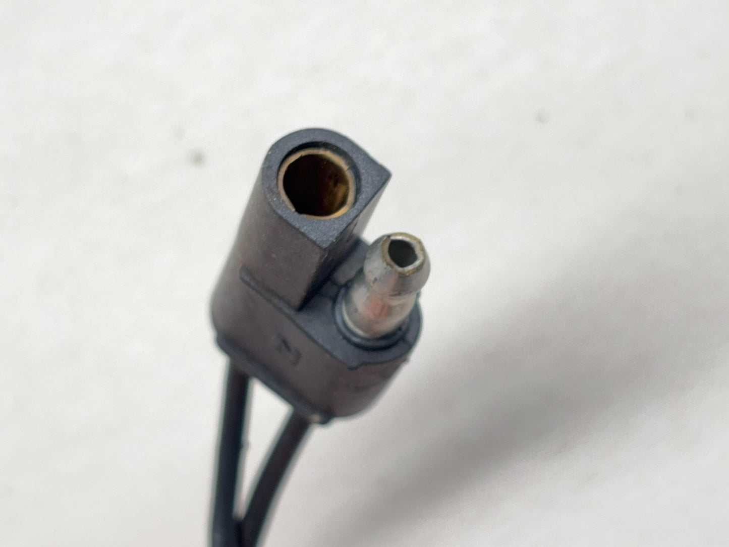 1981-93 Dodge Pickup Dome Lamp Socket, 2958429