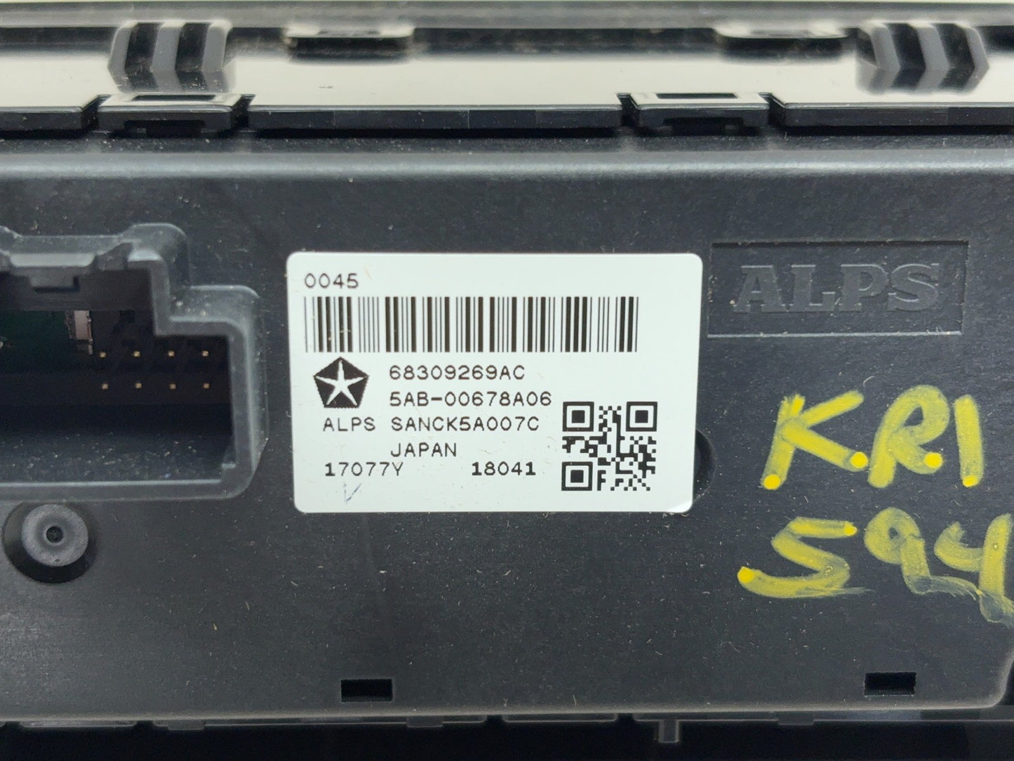 Dash Switches 19-24 Ram 1500 2500 3500 Traction Control Tow 68309269AC