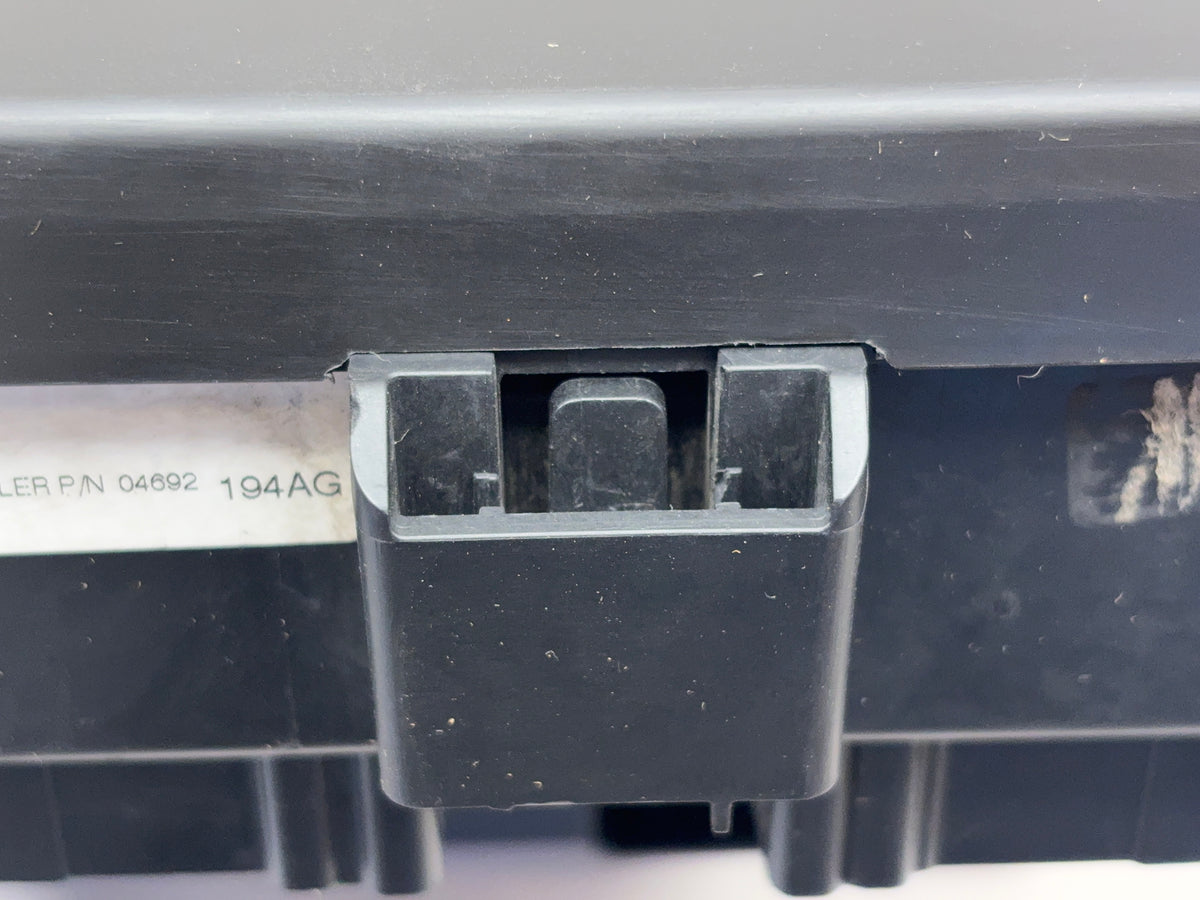 TIPM Integrated Power Module Fuse Box 2010 Dodge Ram 1500 04692194AG 591-2383