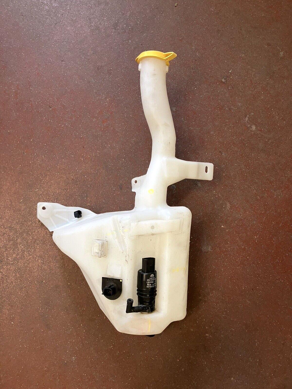 Washer Reservoir with Pump and Sensor, 2019-2024 Ram 2500 3500 68440464AA
