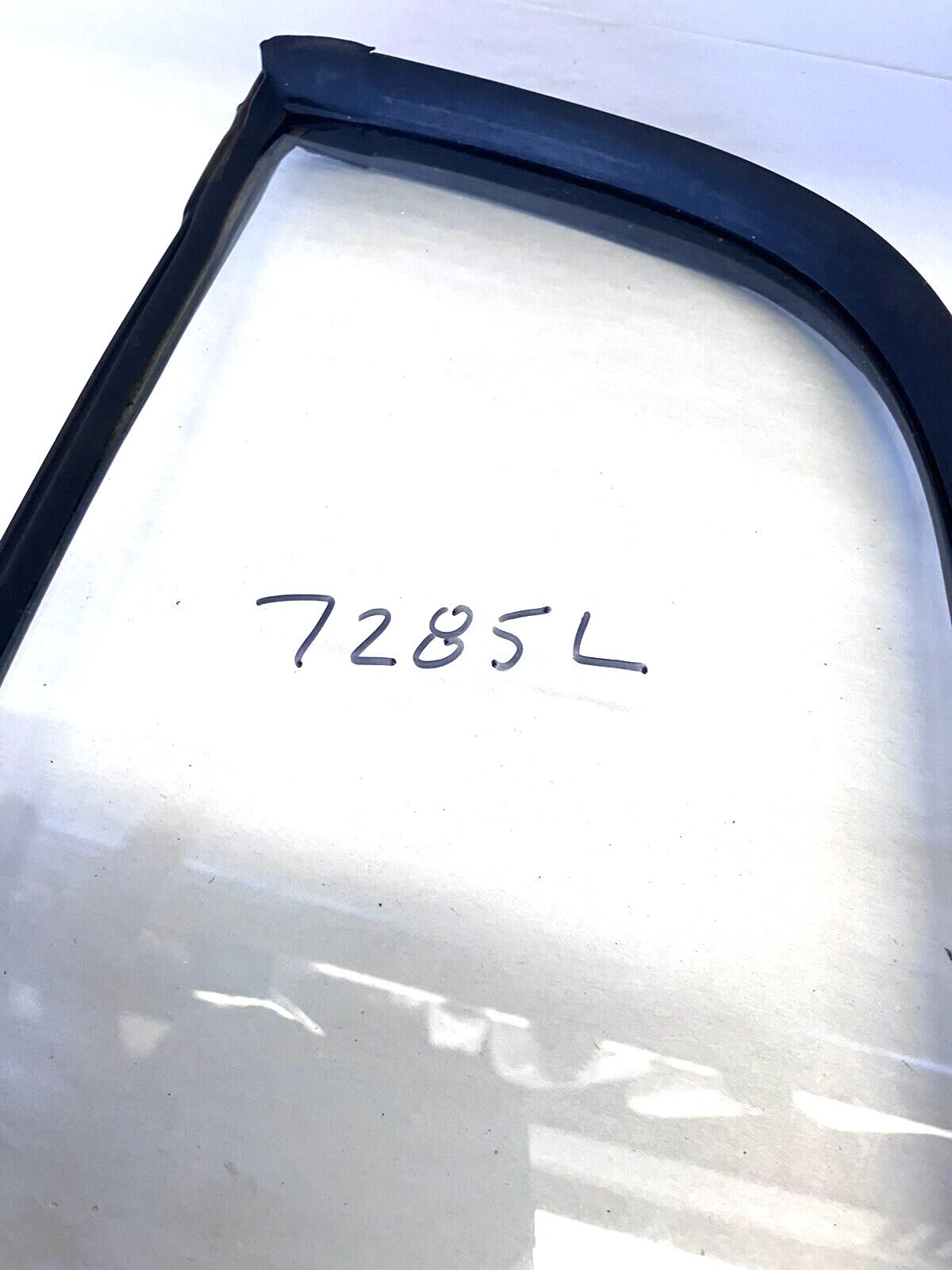 1972-85 Dodge Crew Cab Left Rear Door Quarter Window