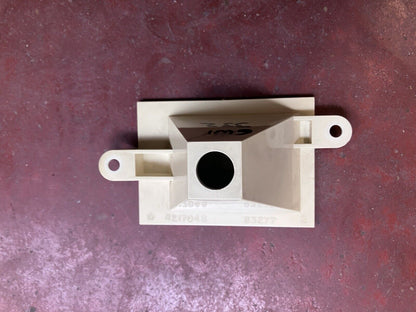 1981-1987 Dodge Ram / Ramcharger 4x4 Indicator Lamp Housing.