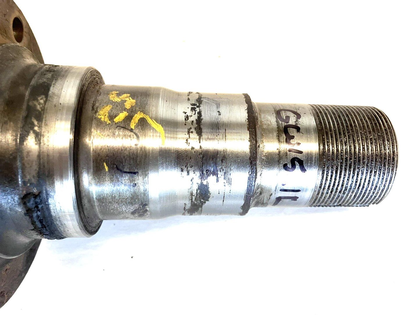 Driver Side 4X4 Spindle, 1985-1987 Dodge W150 W250 W350 with Dana 44 Axle