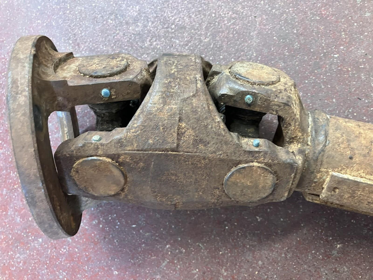 Front Drive Shaft 1980-1986 Dodge W150 W200 W250, 1982-85 W350 with Dana 44 Axle