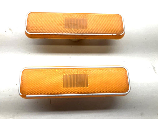 Front Fender Marker Lamps, 1981-1993 Dodge Ram 150 250 350 Ramcharger, 3587437