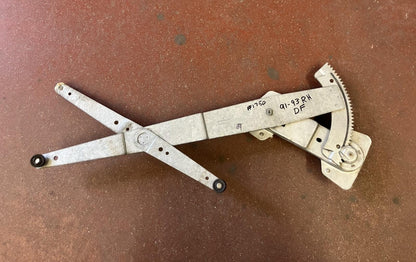 RH Manual Window Regulator 1991-93 Dodge 150 250 350 Pickup Ramcharger