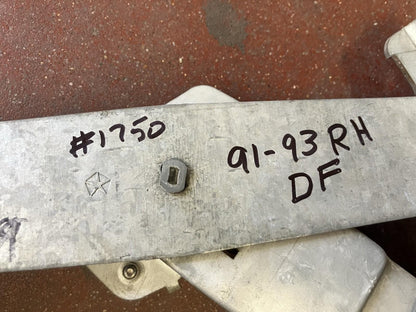 RH Manual Window Regulator 1991-93 Dodge 150 250 350 Pickup Ramcharger