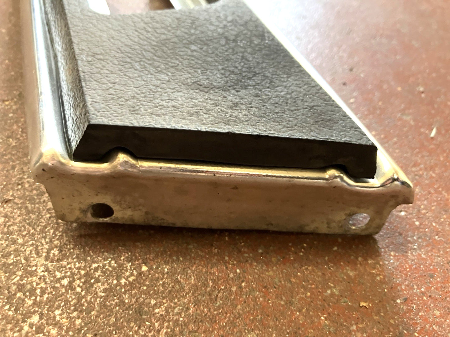 Left Front Fender Marker Lamp Molding1981-1990 Dodge Ram 150 250 350 Ramcharger