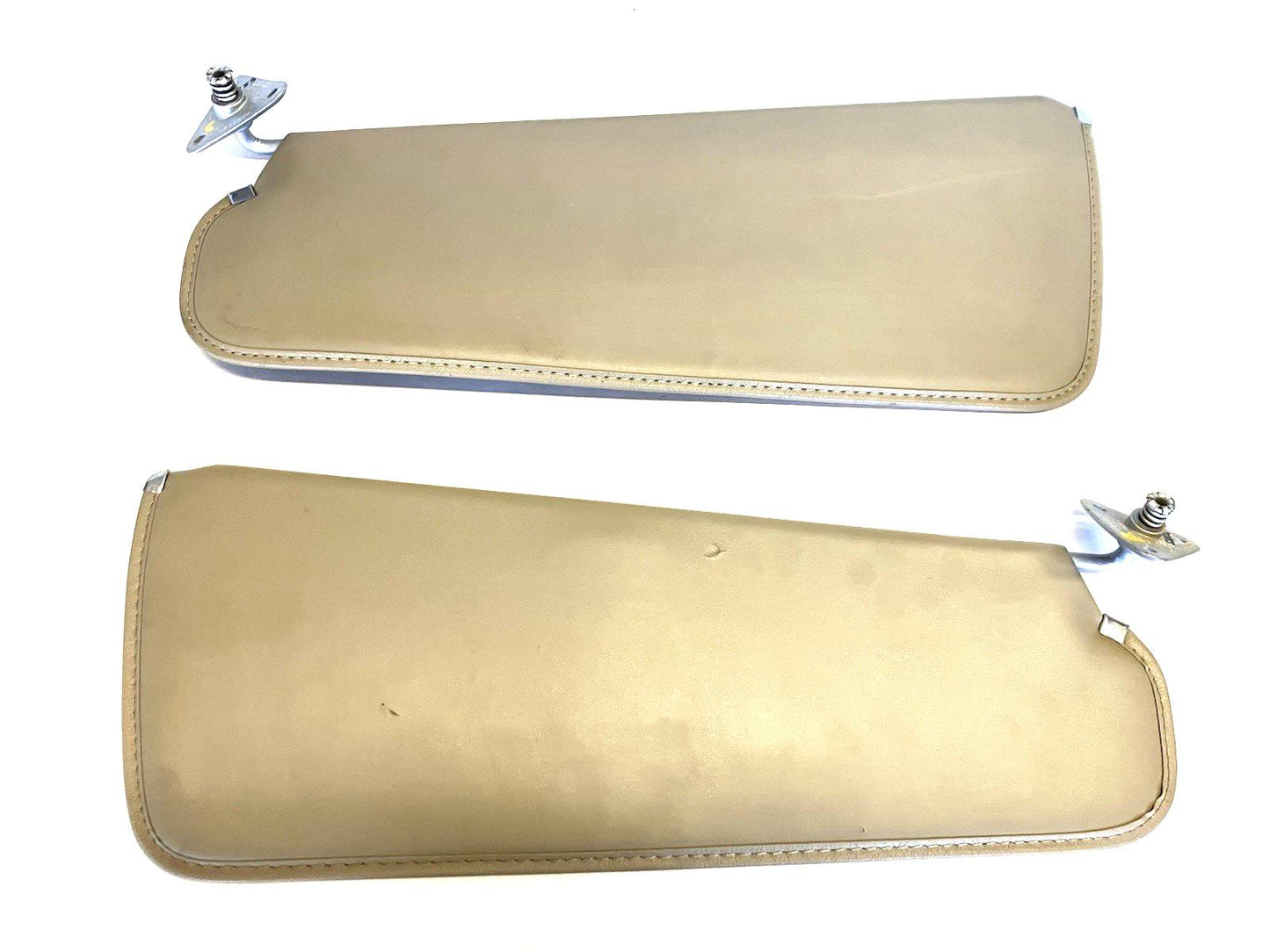 Sun Visor Pair, 1981-1993 Dodge Pickup and Ram Ramcharger 4X4 Tan Vinyl, Used