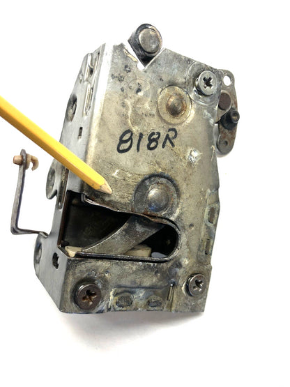 RH Front Door Latch 1981-84 Dodge 150 250 350 Pickup Ramcharger