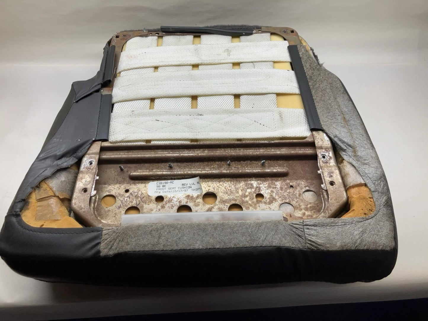 Agate Driver Side Seat Bottom, 1998-01 Ram 1500 2500 3500 Club Cab, Quad Cab.