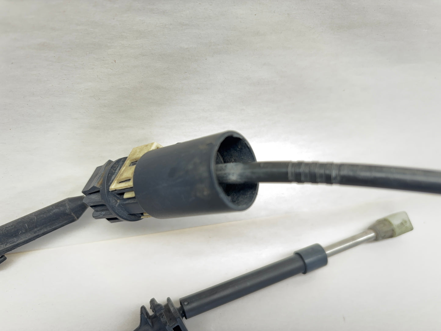 Transmission Throttle Valve Kick Down Cable 2000-03 Ram 1500 Magnum V8 52104030