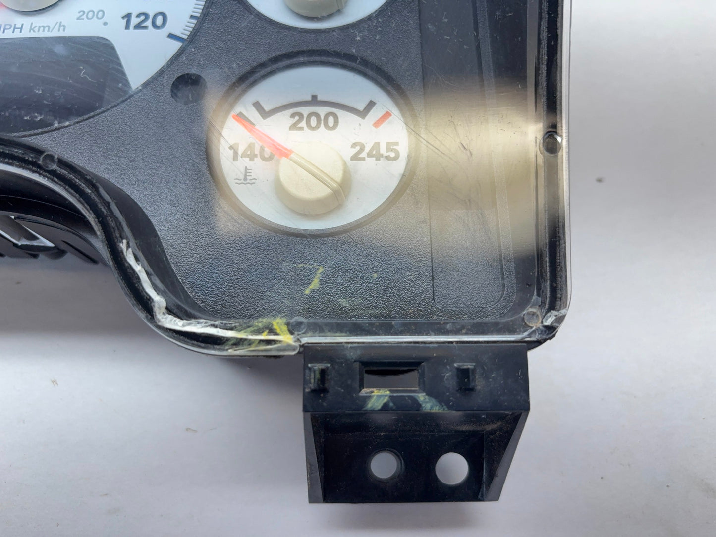 Speedometer, Instrument Cluster, 2008 Ram 2500 3500 6.7L Cummins *Lens Cracked*