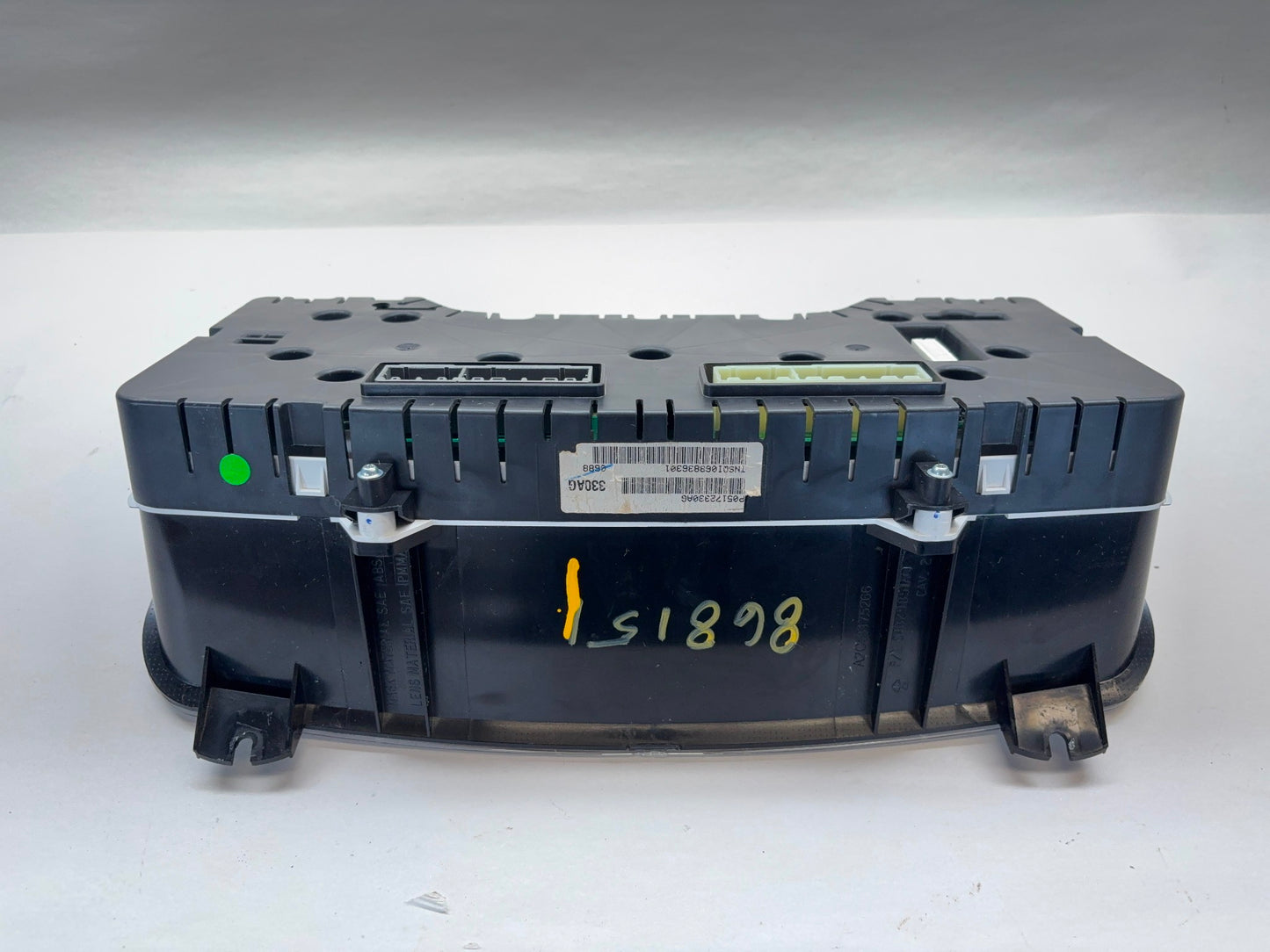 Speedometer, Instrument Cluster, 2008 Ram 2500 3500 6.7L Cummins *Lens Cracked*