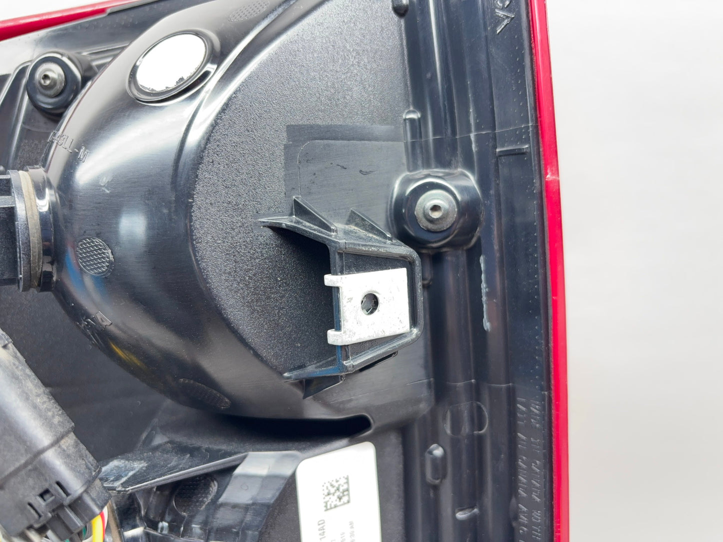 2019-22 Ram 2500 3500 Taillight Incandescent 68361714AD Red Bezel Factory RH